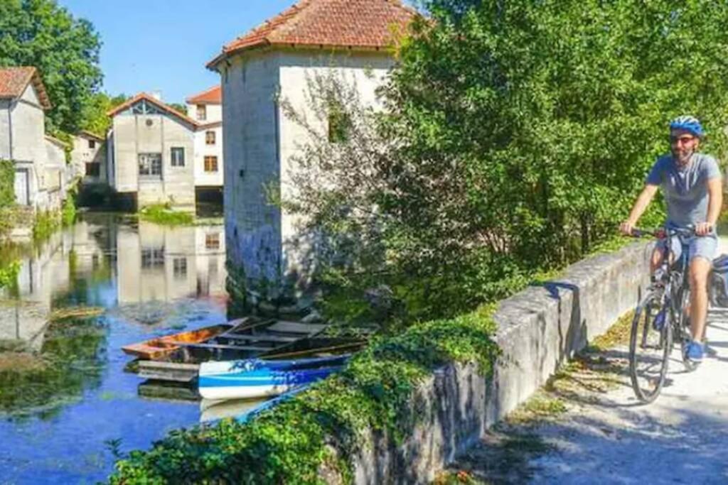 L'Escapade Proche Gare Διαμέρισμα Ανγκουλέμ Εξωτερικό φωτογραφία